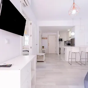  Apartamento 1st Line Paseo Maritimo En El Puerto Deportivo De
